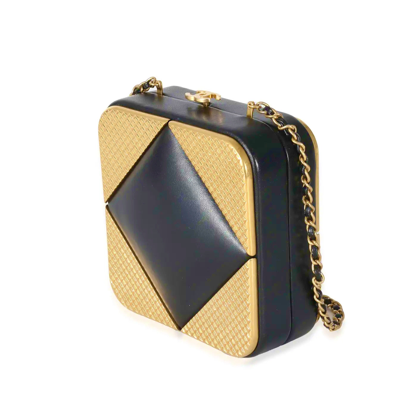 Clutch Chanel CC Cuadrado en Piel de Cordero Negra y Metal Dorado