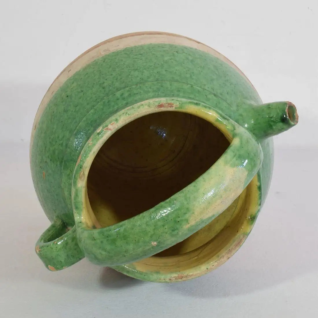 Jarra Aguamanil de Terracota Francesa Vidriada en Color Verde del Siglo XIX