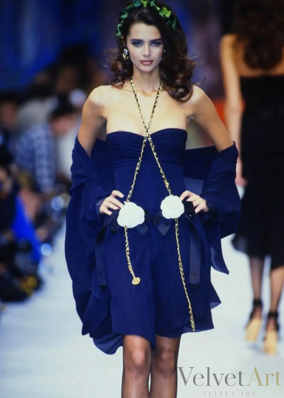 Vestido Chanel Seda Azul Escote Corazón Colección 1992