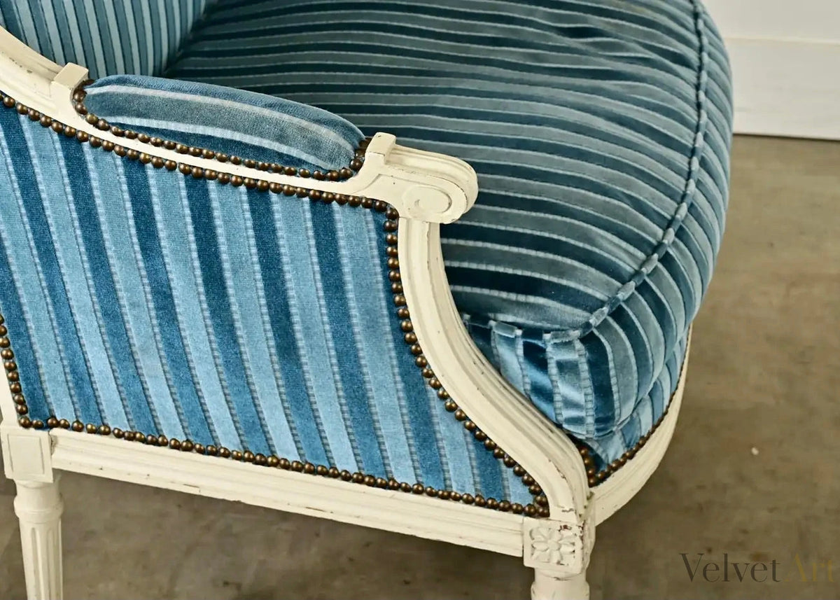 Bergère Marquesa Francesa Luis XVI de Rayas Azules del Siglo XIX