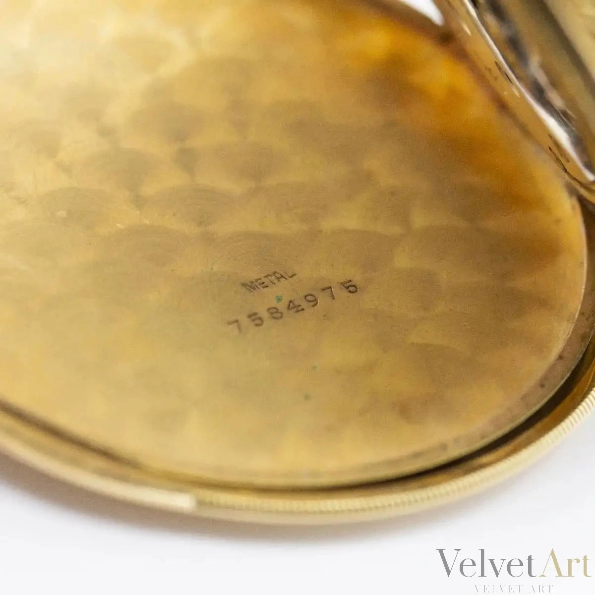 Reloj de Bolsillo Omega en Oro de 18 Quilates. Sabonette con Esfera de Esmalte