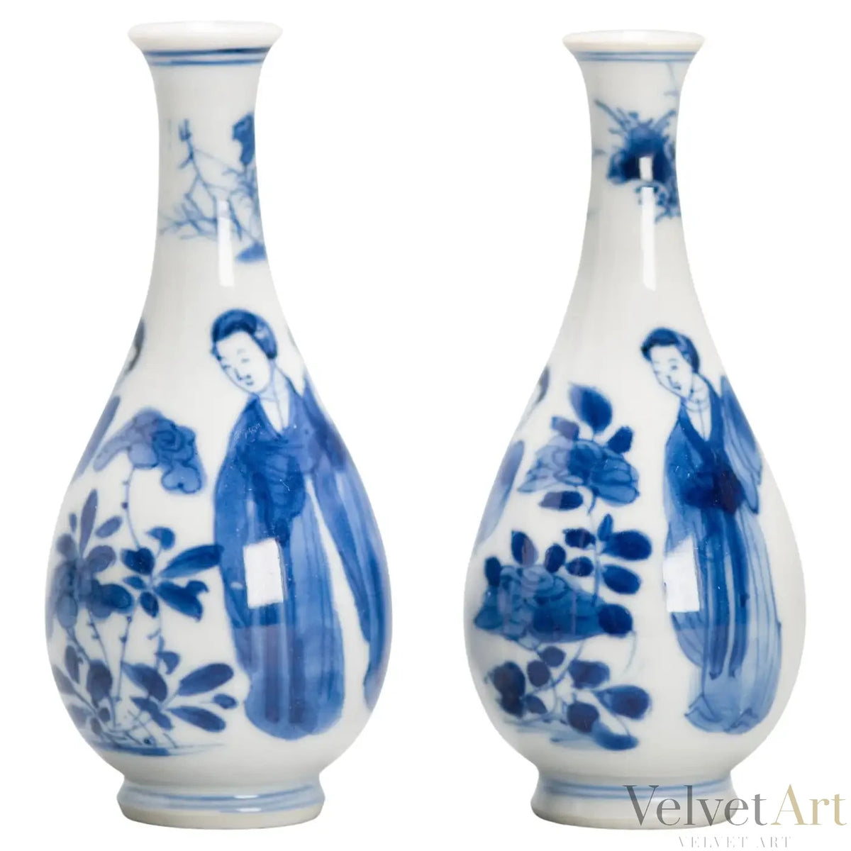 Jarrones Kangxi Azul y Blanco | Damas y Flores | Siglo XVII