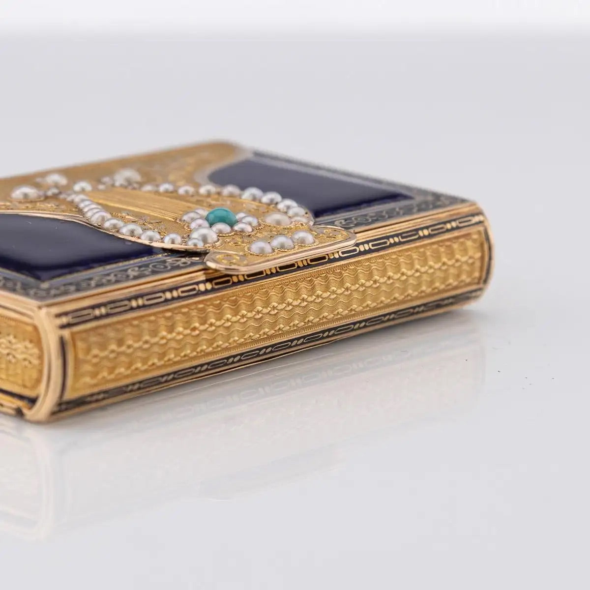 Caja Musical Rémond de Oro, Perlas y Esmalte | Suiza, 1800