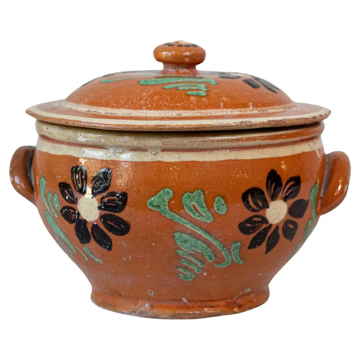 Plato Rústico Francés con Tapa de Terracota Vidriada y Flores | Siglo XIX
