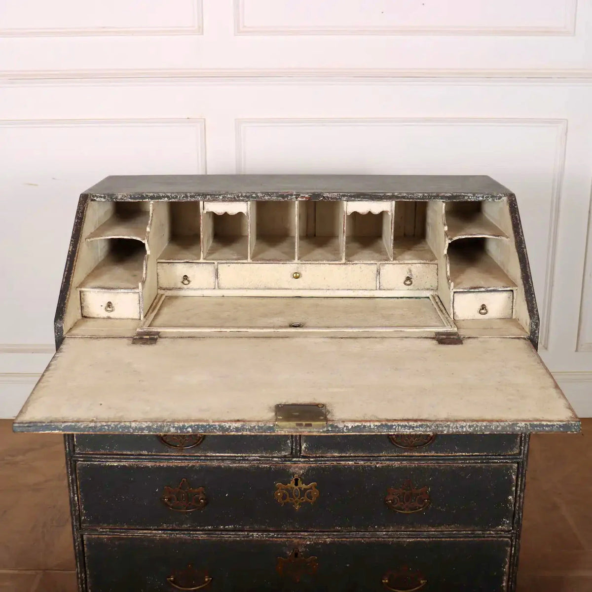 Buró de Roble Pintado | Estilo Jorge III | Inglaterra, 1760