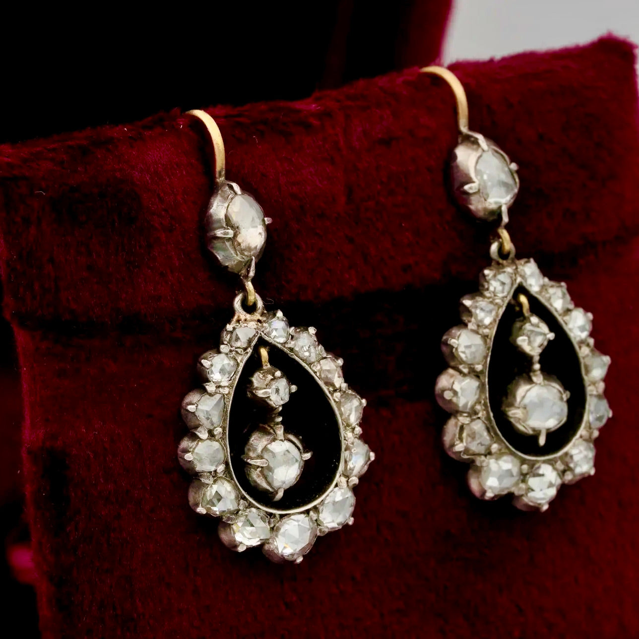 Pendientes Georgianos de Gota con Diamantes Talla Rosa de 1790