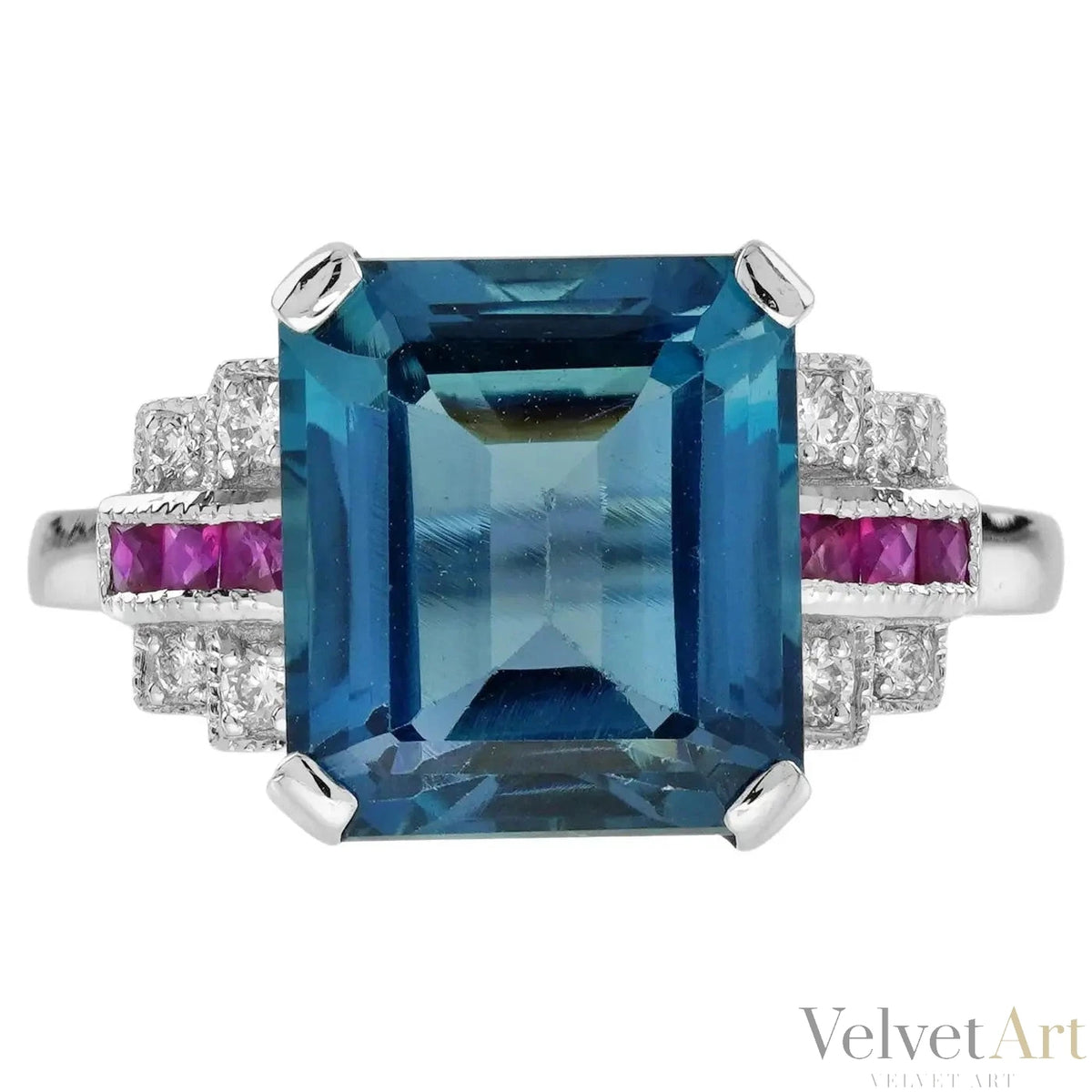 Anillo de Compromiso de Oro con Topacio Azul, Rubí y Diamante