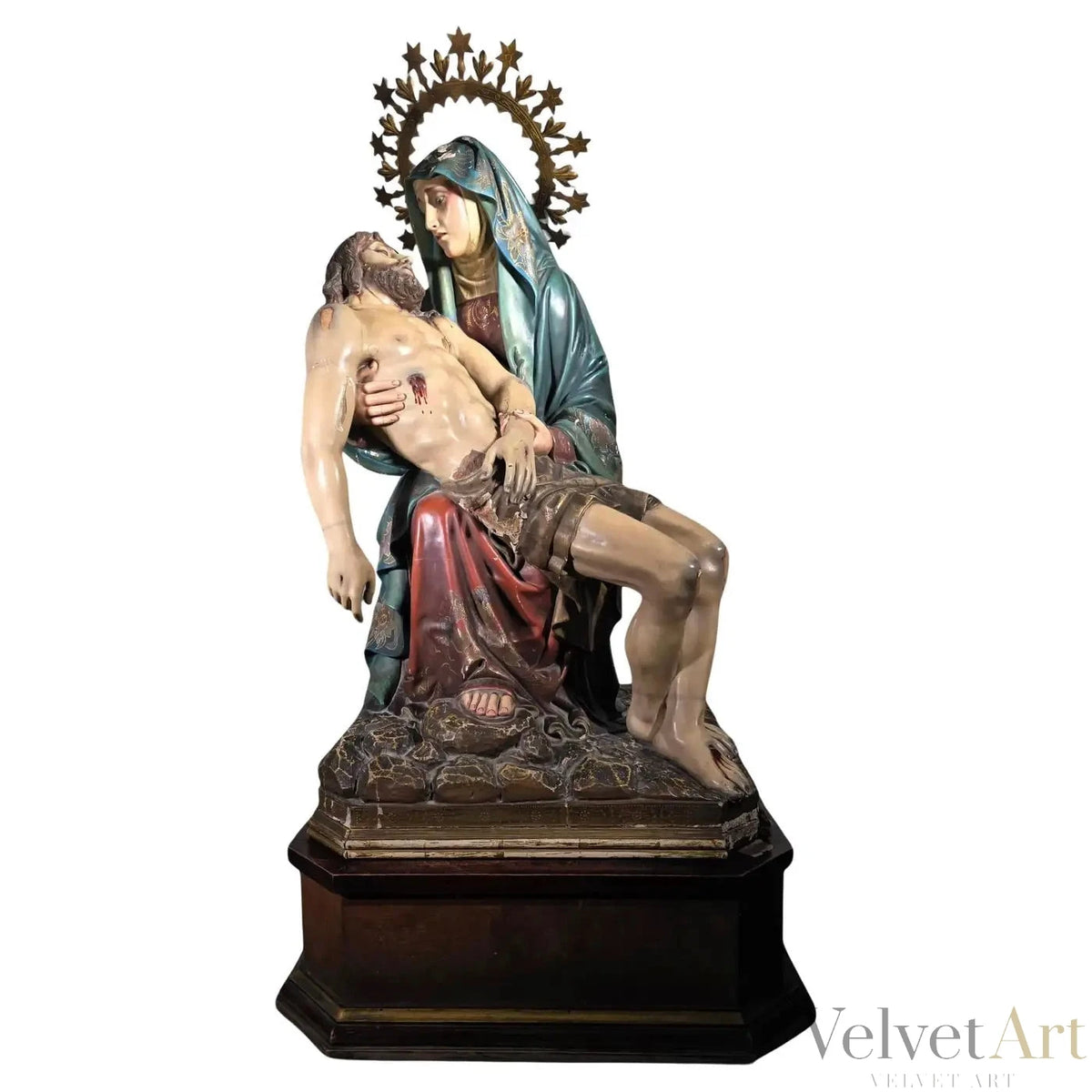 “La Piedad” Escultura tallada y policromada del siglo XIX