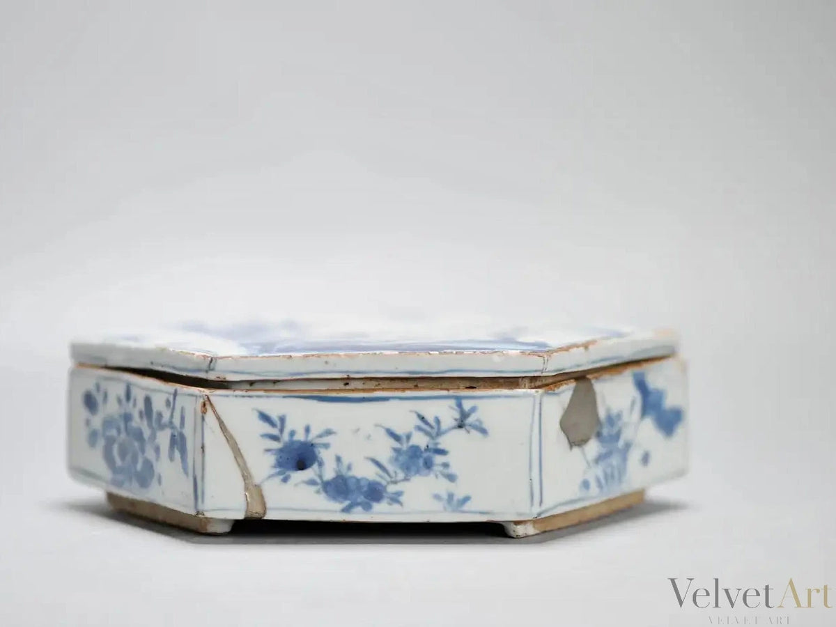 Caja de Porcelana Kosometsuke | Jingdezhen, Siglo XVII