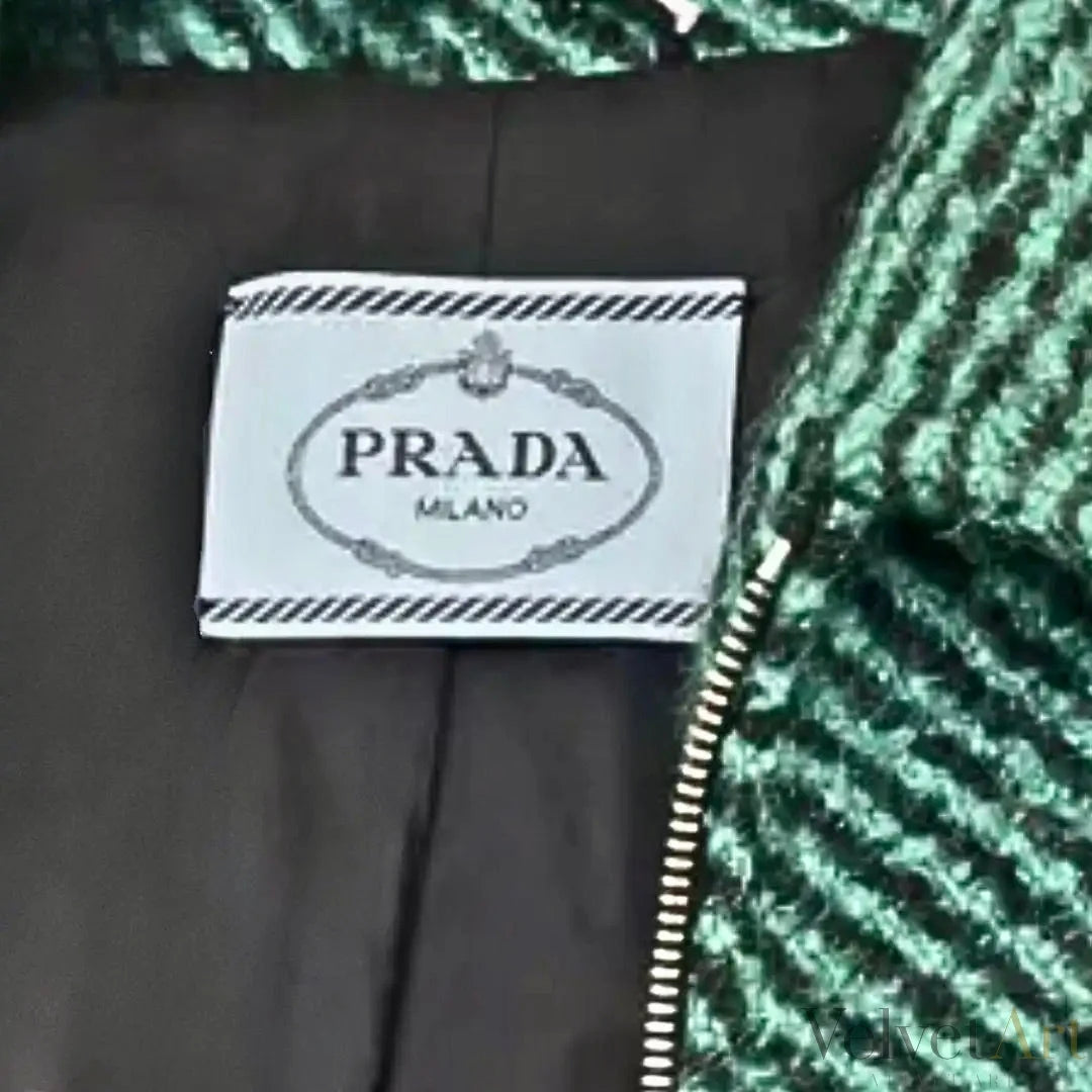 Prada Traje de Chaqueta y Falda con Piel | Otoño Invierno 2013 | Talla 40IT