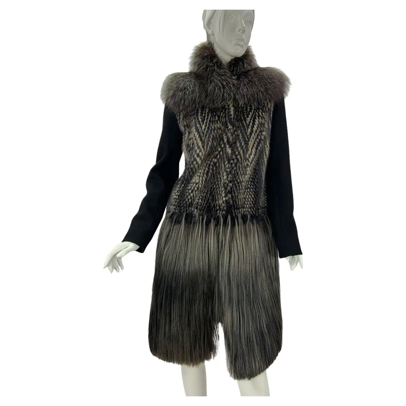 Gucci | Abrigo de Piel, Seda y Lana de 2010 | Talla 38