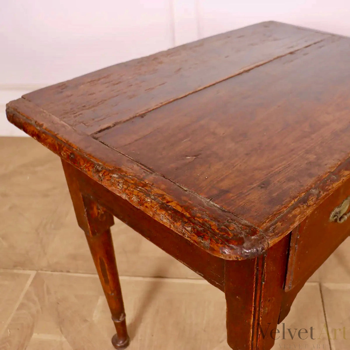 Mesa Auxiliar Inglesa de Pino y Roble | Estilo Jorge III | Inglaterra, 1770