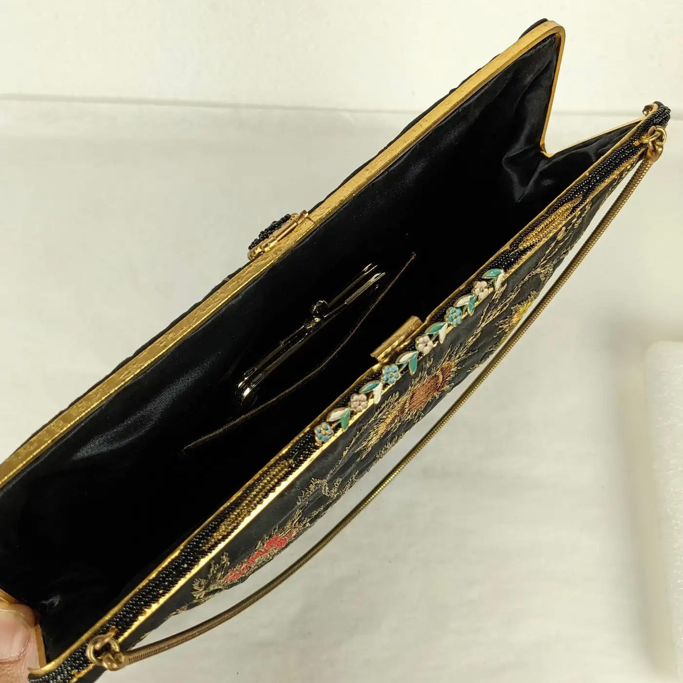 Bolso de Noche Bordado en Satén de Seda de 1950