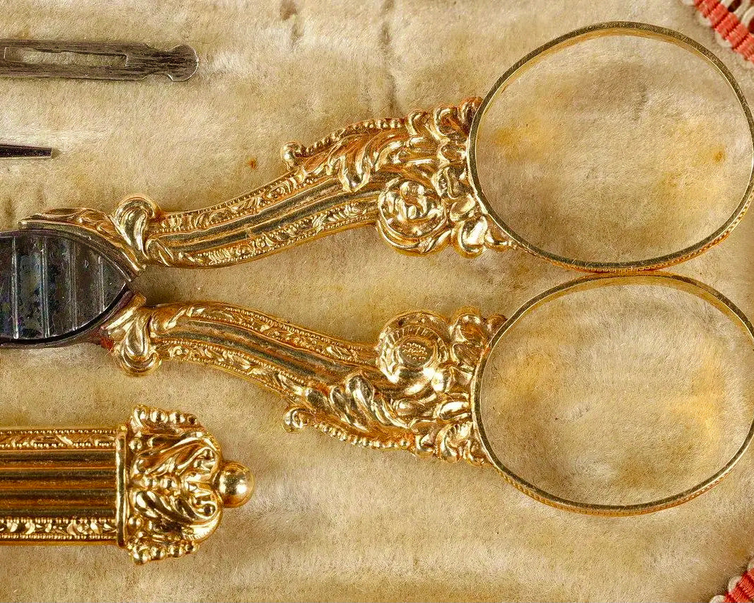 Costurero de Palisandro | Oro y Plata | Francia, 1830