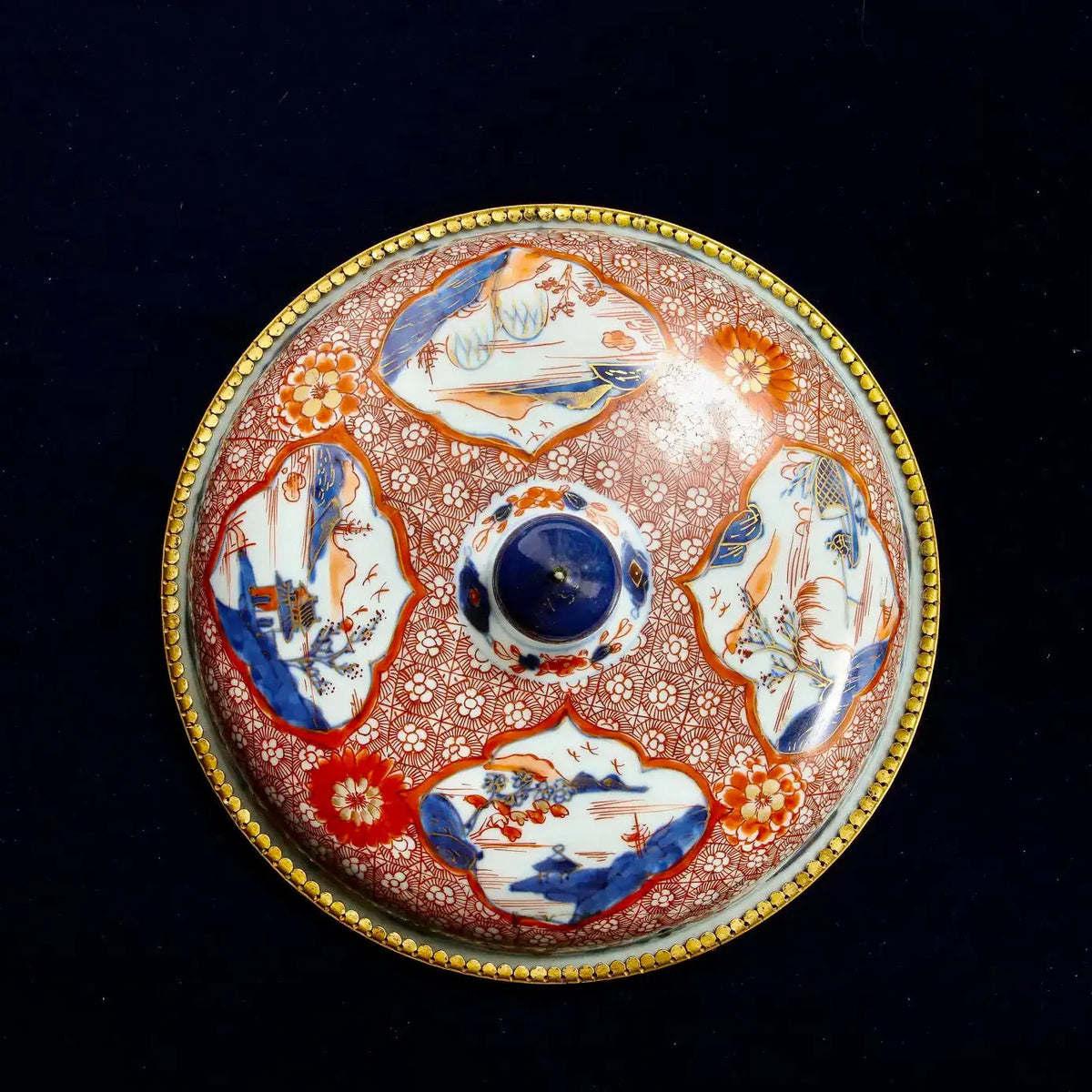 Porcelana Imari China y Cachepots en Ormolu Francés