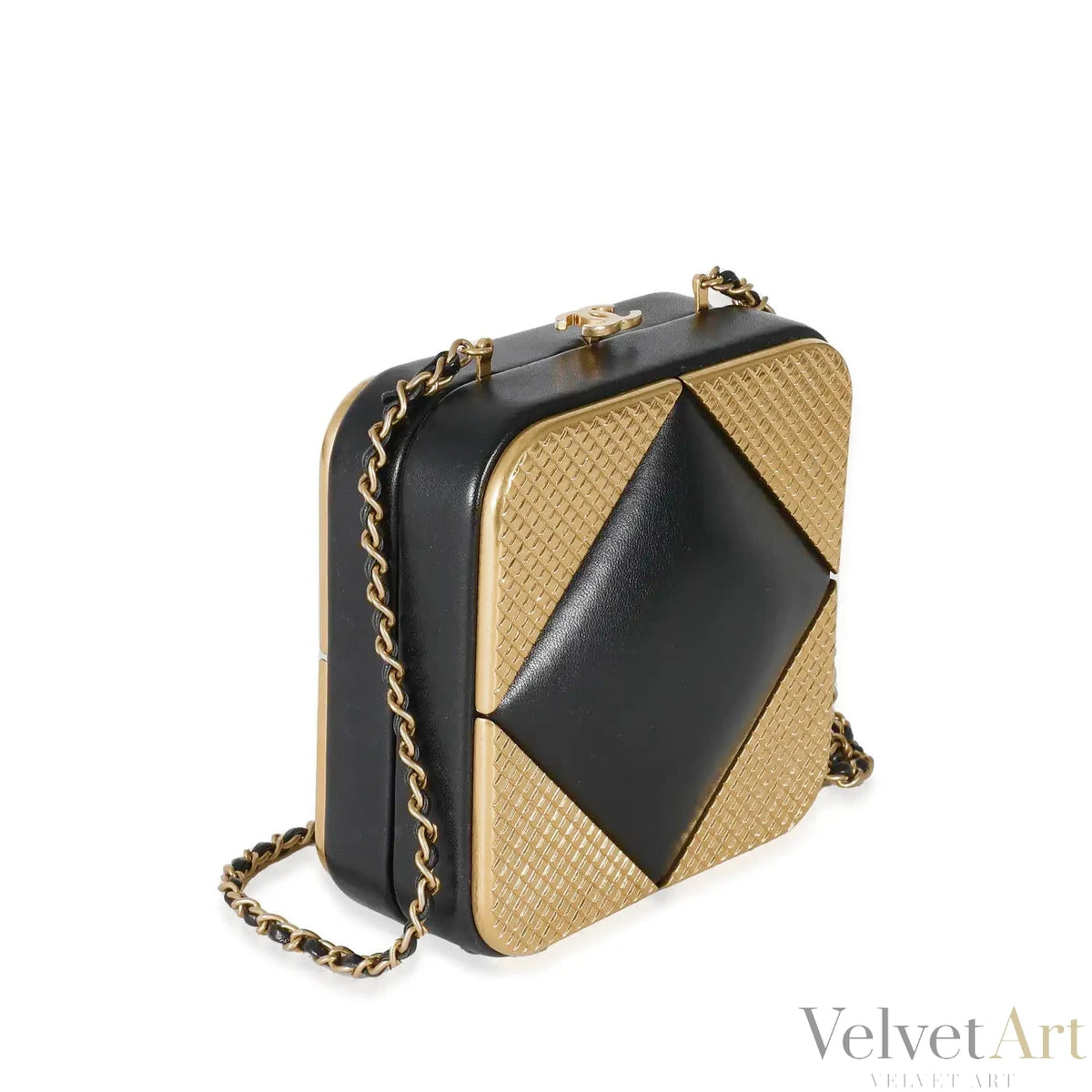 Clutch Chanel CC Cuadrado en Piel de Cordero Negra y Metal Dorado