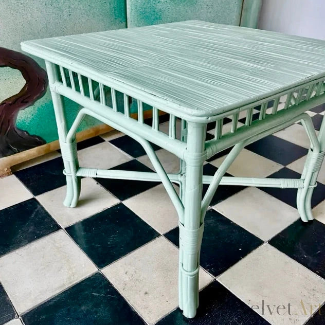 Mesa Antigua de Bambú Verde