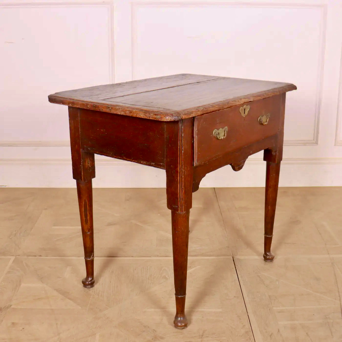 Mesa Auxiliar Inglesa de Pino y Roble | Estilo Jorge III | Inglaterra, 1770