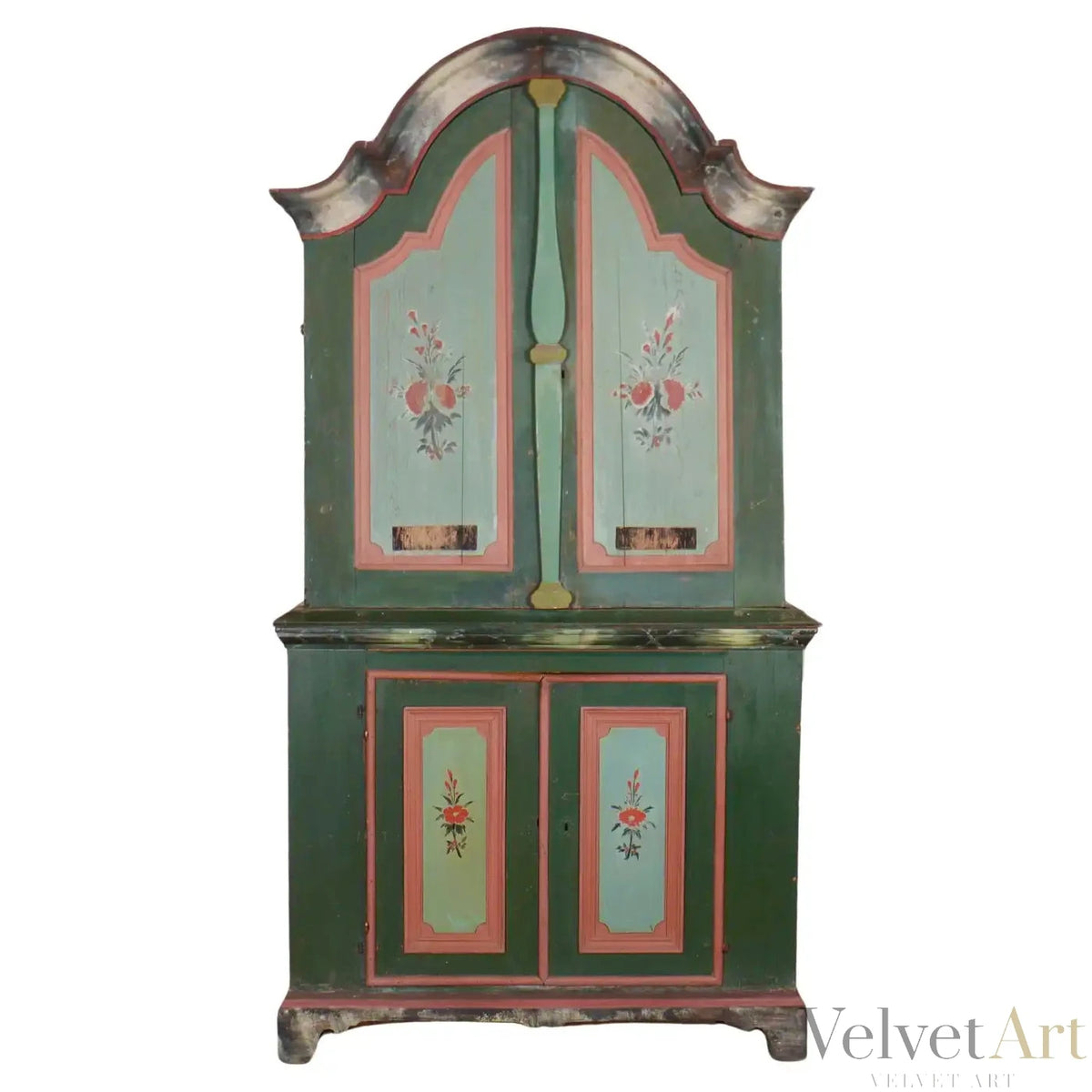 Armario Sueco de Pino Pintado Para Ropa de Lino | Suecia, 1790