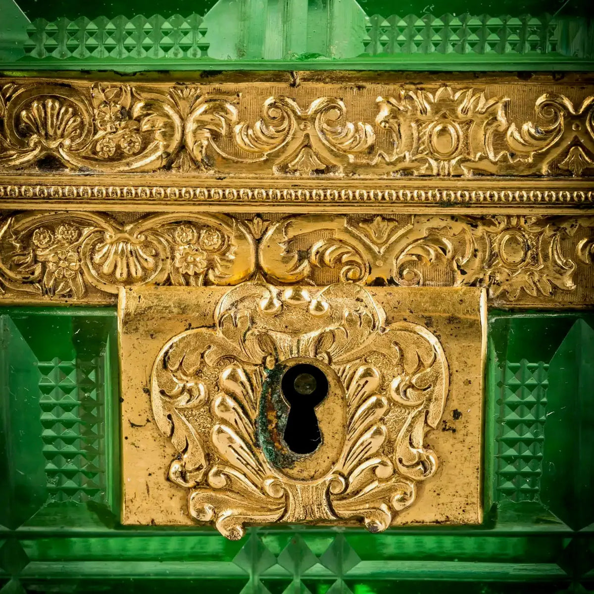Caja Rusa Verde de Vidrio y Bronce, 1825