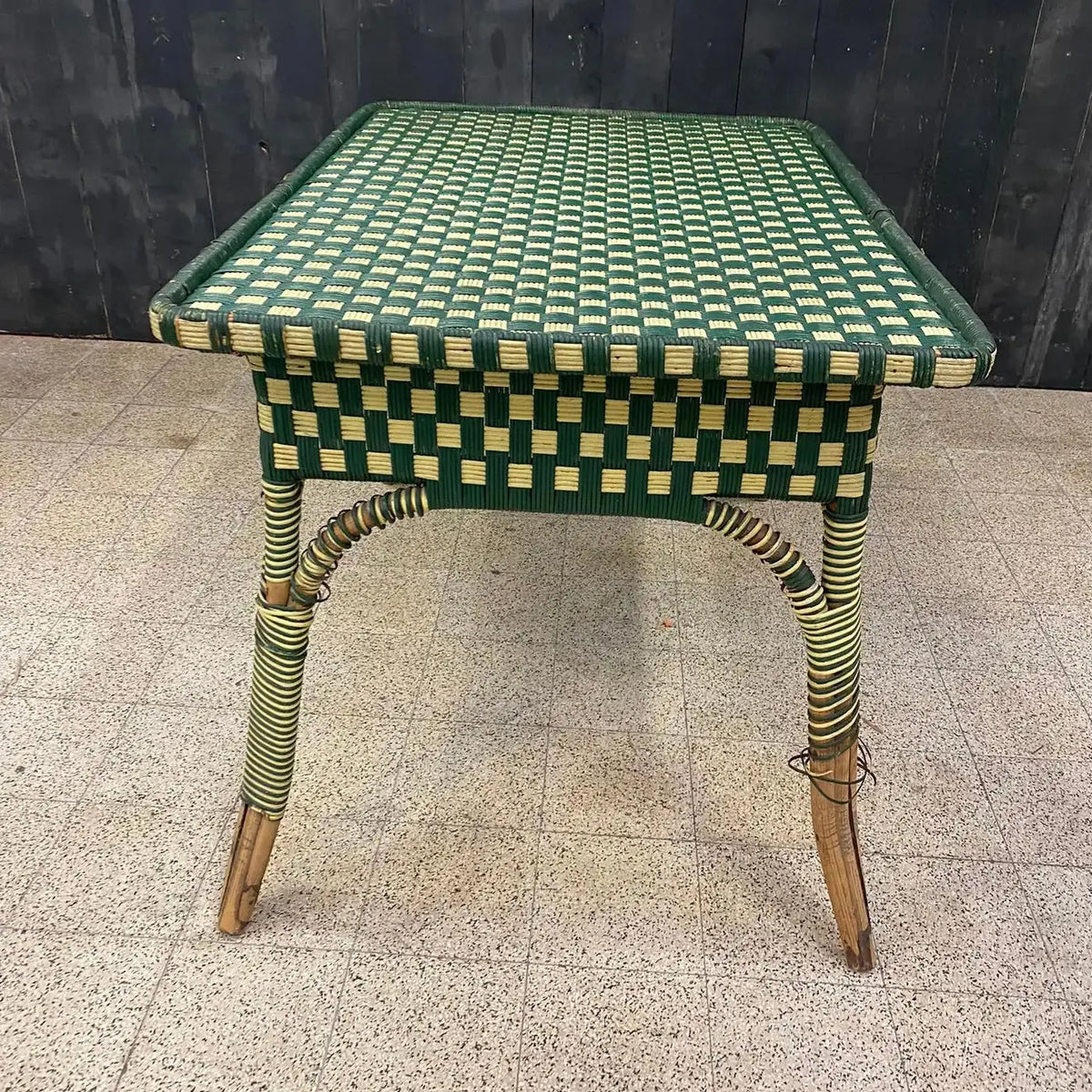 Mesa de Ratán Verde Art Deco | Francia, 1930