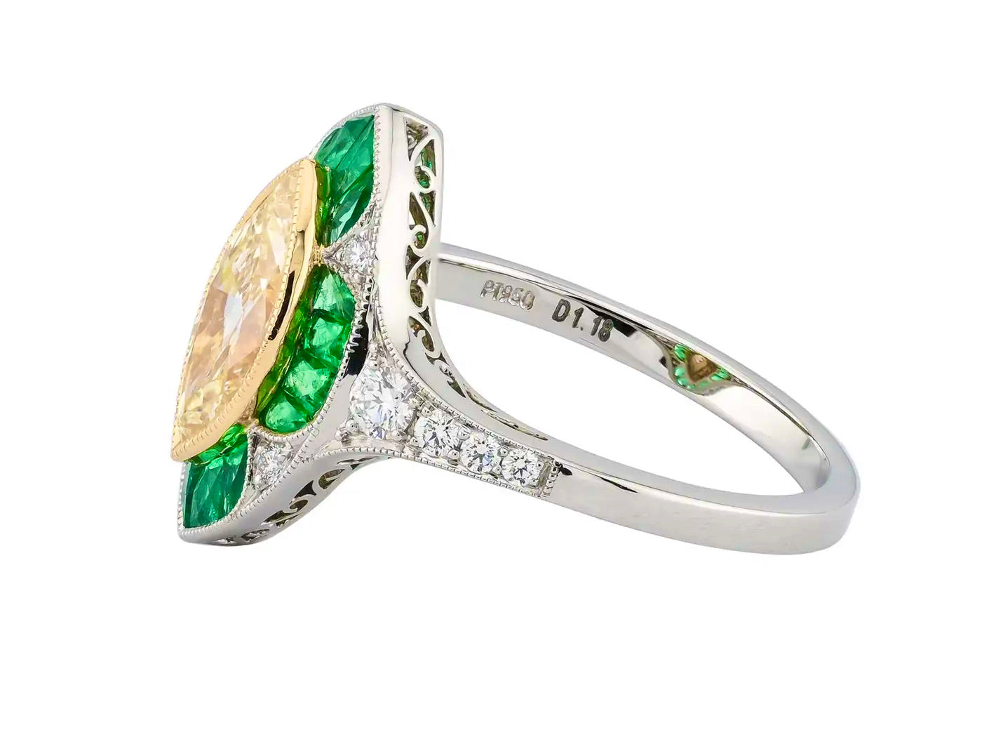 Anillo de Diamante Amarillo y Esmeraldas | Estilo Art Decó | 2024