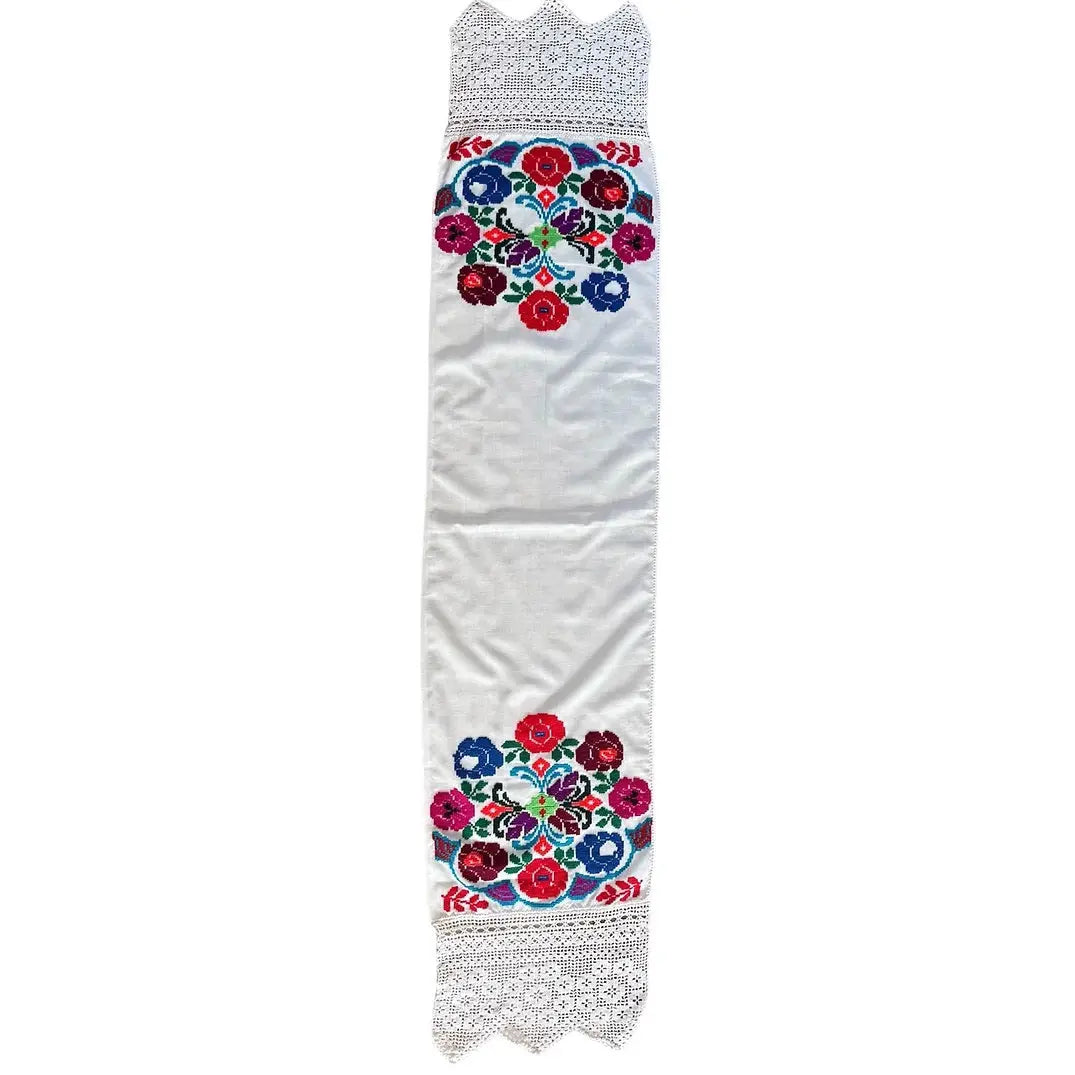 Toalla Bordada Decorativa de Rumanía, 1980