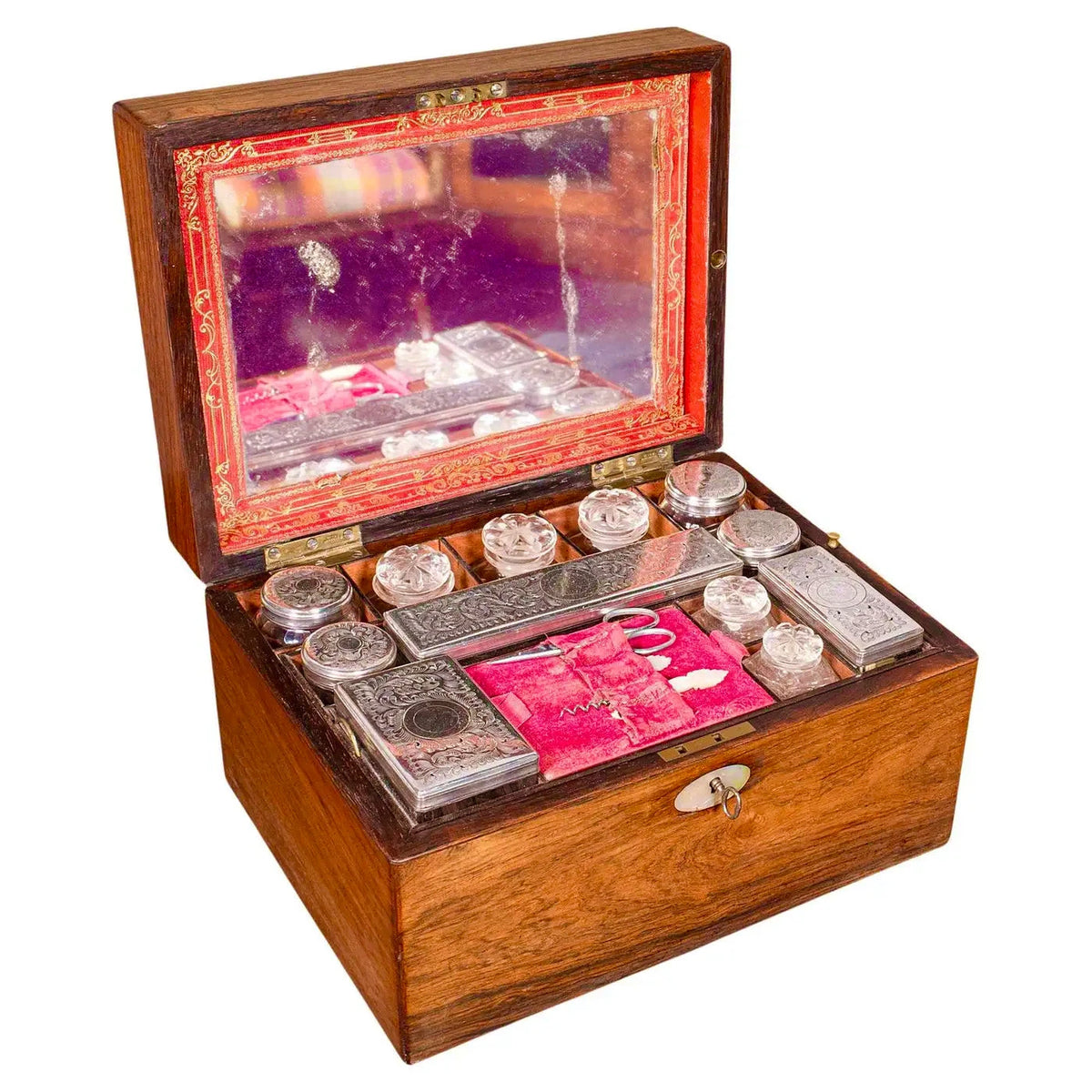 Caja de Tocador Inglesa en Palisandro con Espejo y Cristalería Original, 1850
