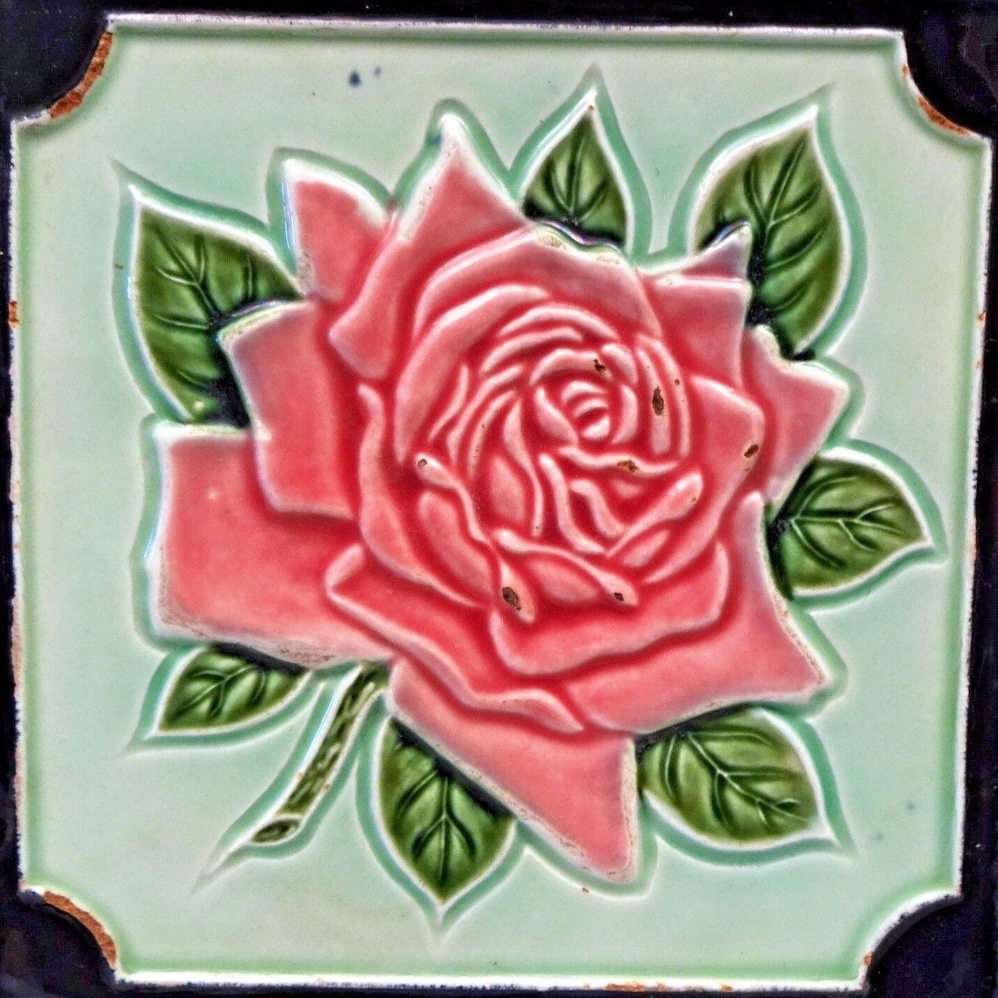 Azulejo "Rosa" Mayólica de colección Art Nouveau