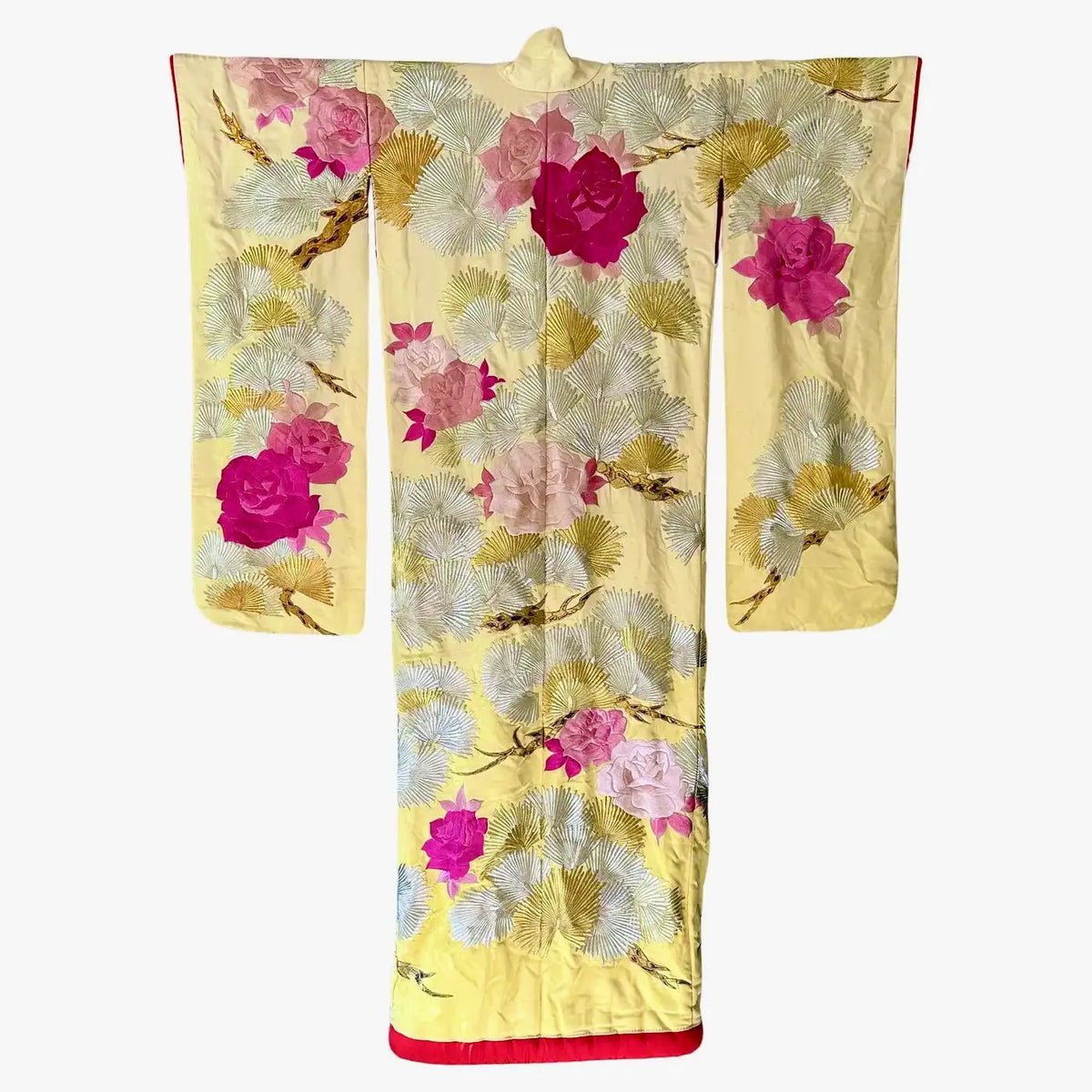 Kimono de Boda | Bordado sobre Seda | Japón | 1930