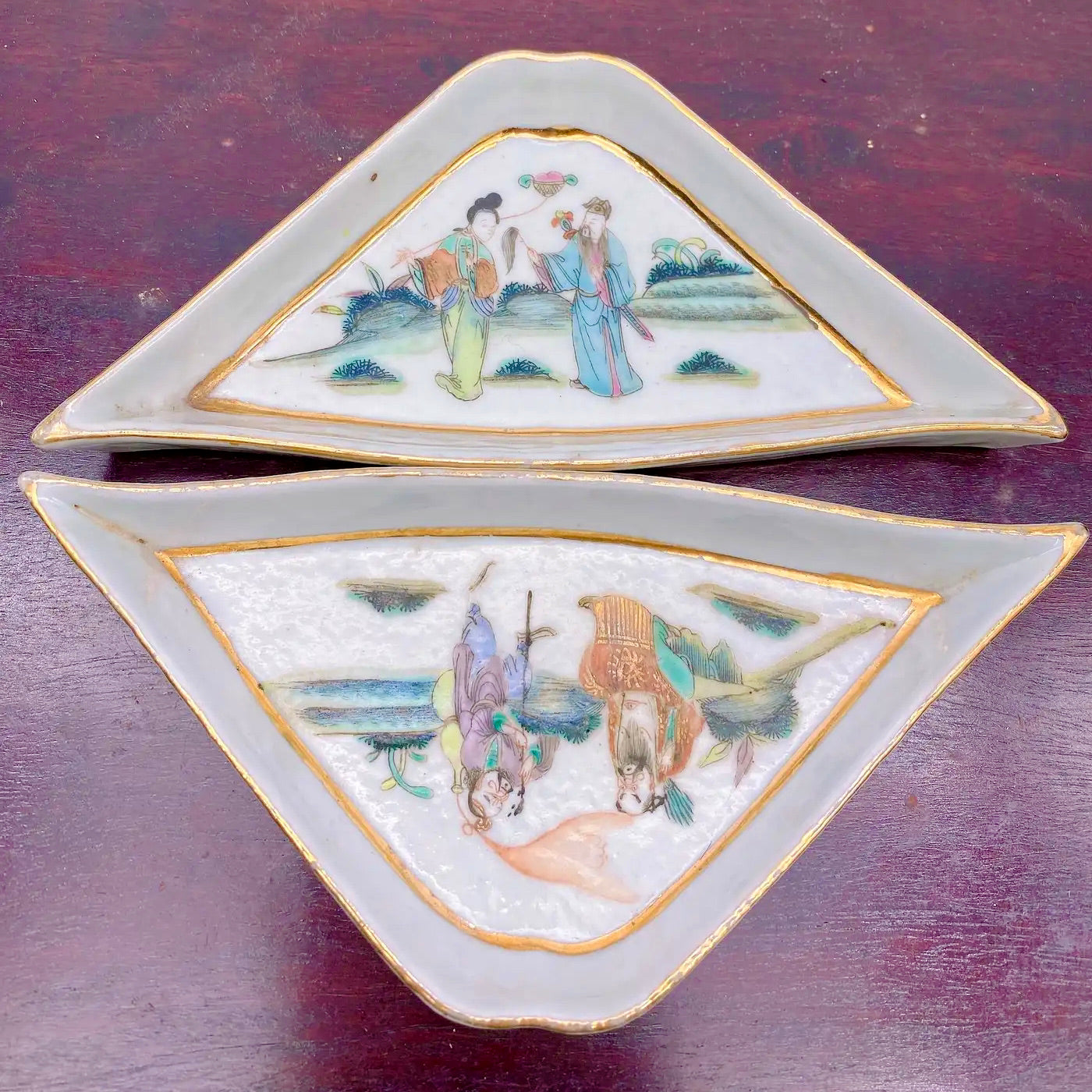 9 Platos Dulceros Famille Rose con Caja de Palo de Rosa | Porcelana Qing