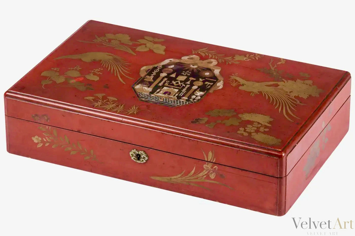 “Caja Masónica Japonesa” de Laca Roja | Exportación Kioto-Nagasaki 1800