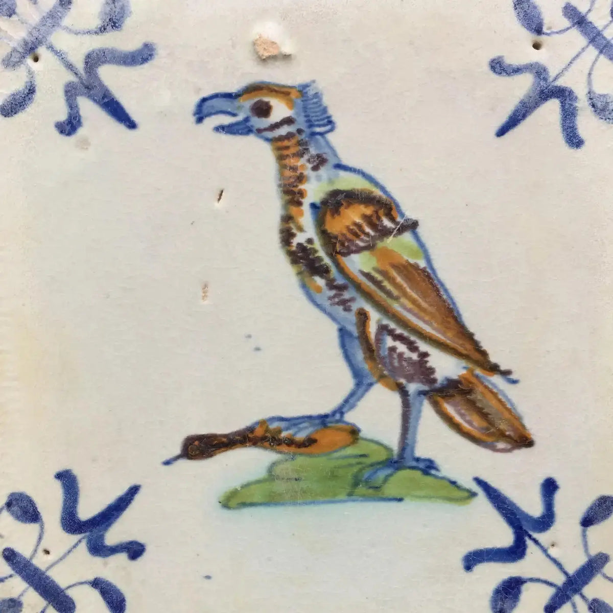 Azulejo Holandés Policromado de Delft, 1625 | "Halcón con una Presa"