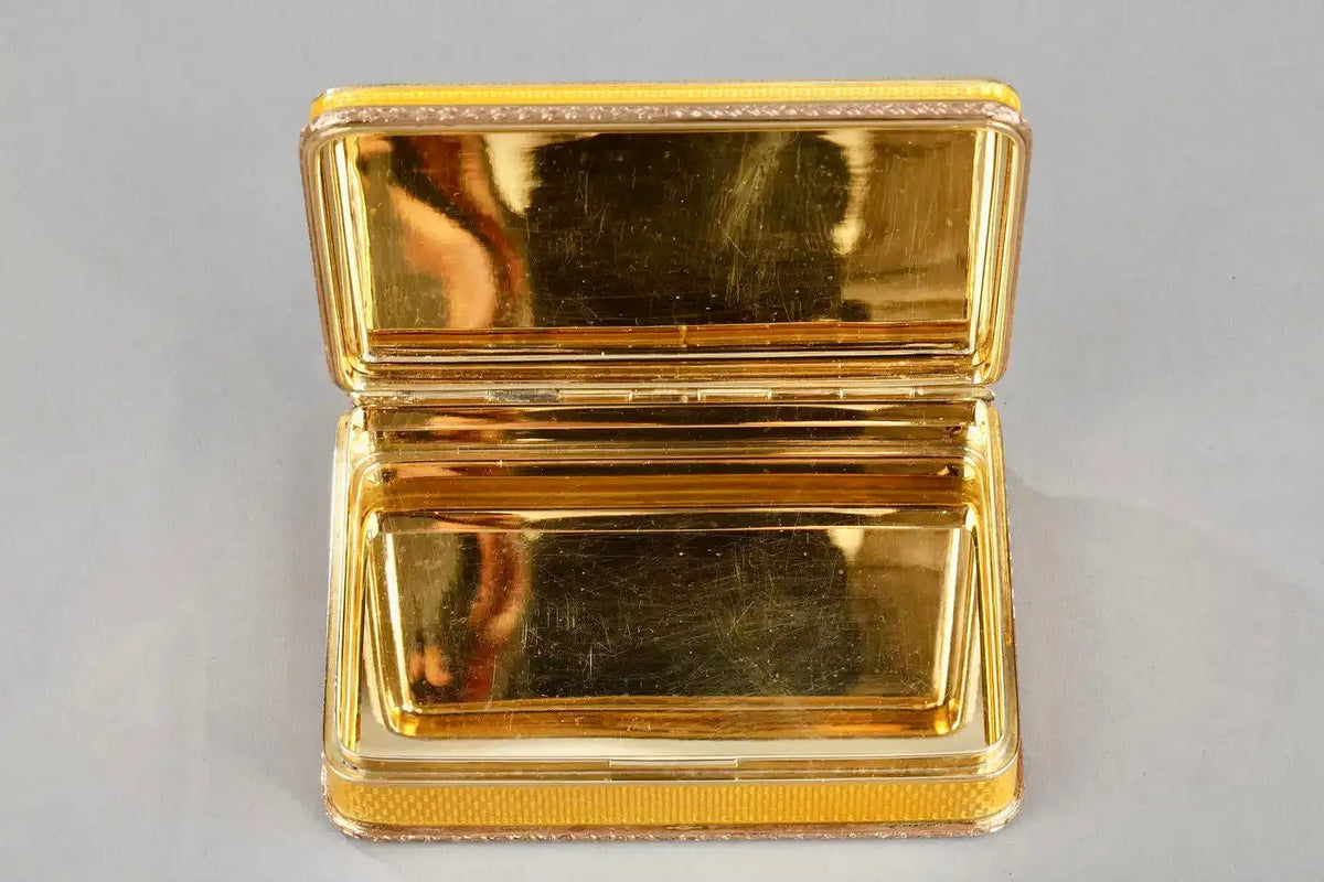 Fabergé 1900 Caja de Rapé de la Coronación del Zar Nicolás II