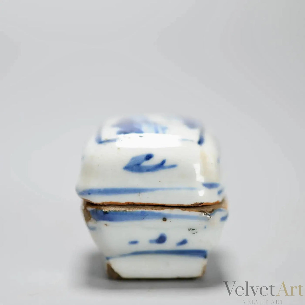 Recipiente de Incienso de Porcelana China en Forma de Cesta, Periodo Tianqi, Siglo XVII