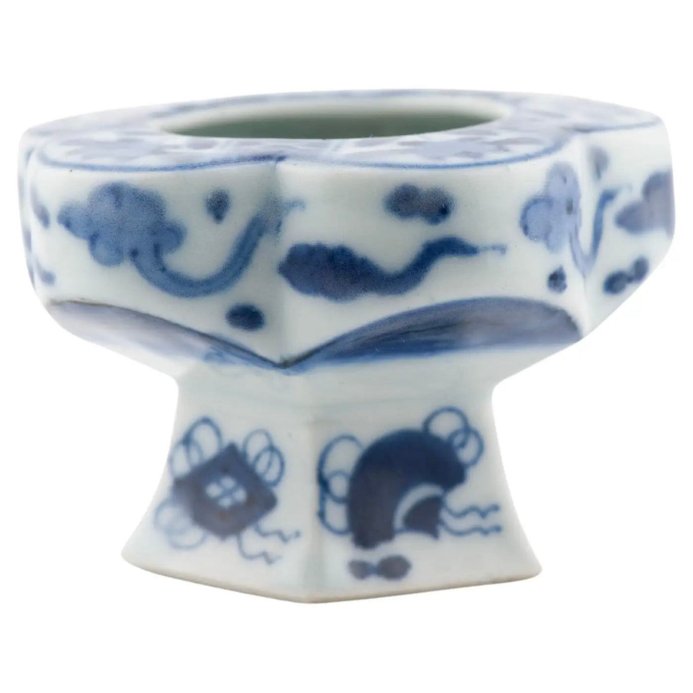 Jarrón Ko-Imari Arita con Pintura Floral Inusual, Japón, 1660-1680