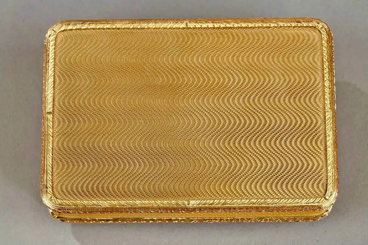 Fabergé 1900 Caja de Rapé de la Coronación del Zar Nicolás II