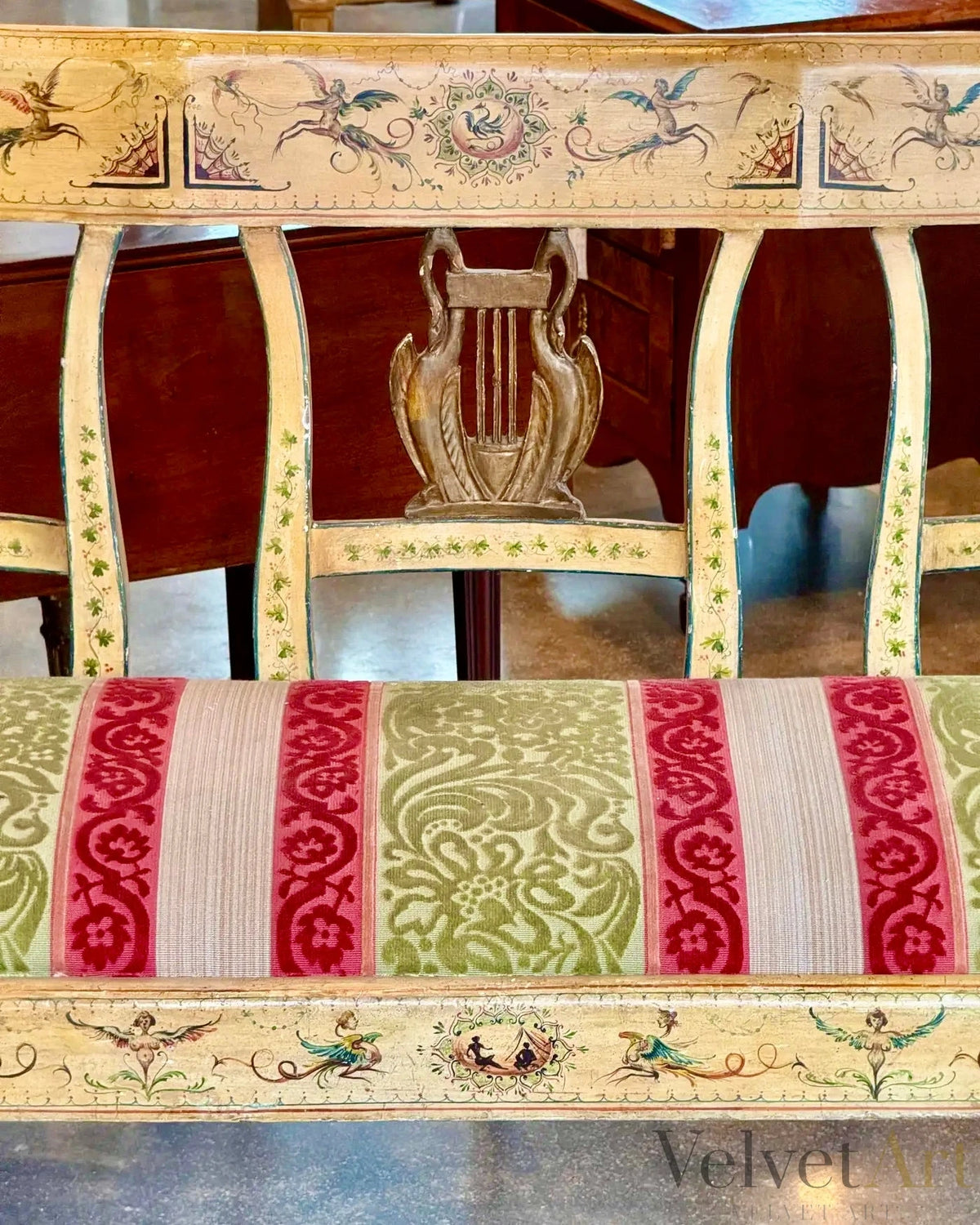Sofá Italiano del Siglo XIX Decorado a Mano | Pintura Sobre Madera y Tela
