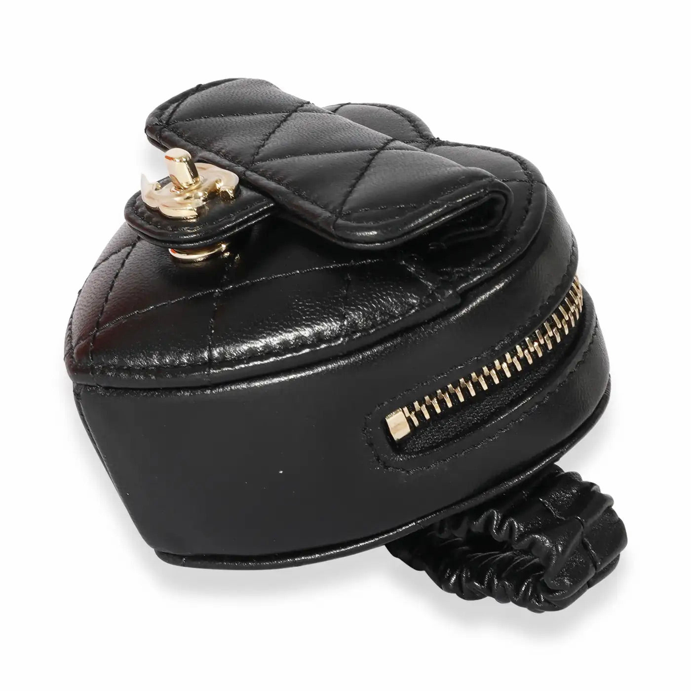 Chanel | Monedero Negro Acolchado de Piel con Forma de Corazón
