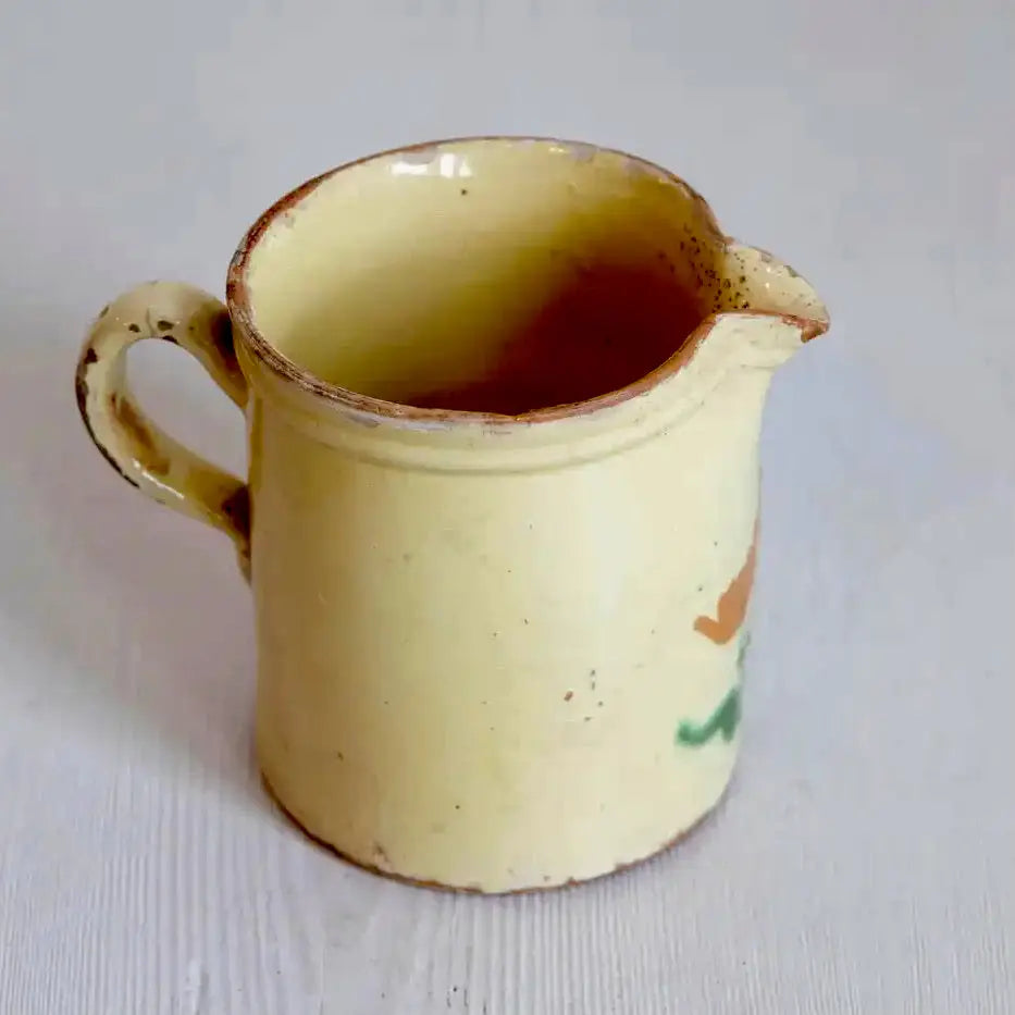 Jarra Francesa de Terracota Esmaltada en Color Crema del Siglo XIX