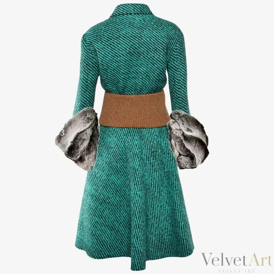 Prada Traje de Chaqueta y Falda con Piel | Otoño Invierno 2013 | Talla 40IT