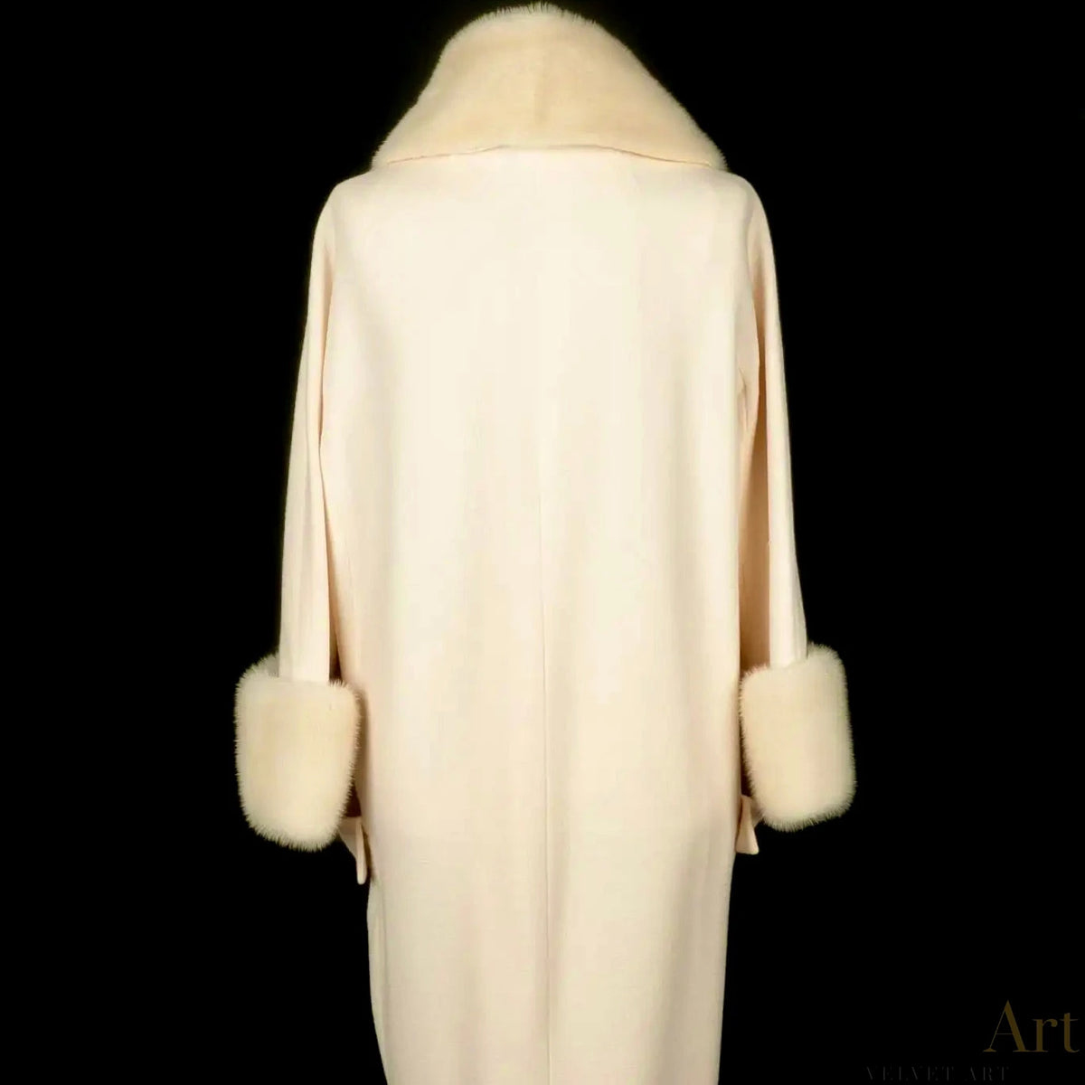 Christian Dior, Abrigo de Visón y Lana Color Hueso – vista 4 de 9