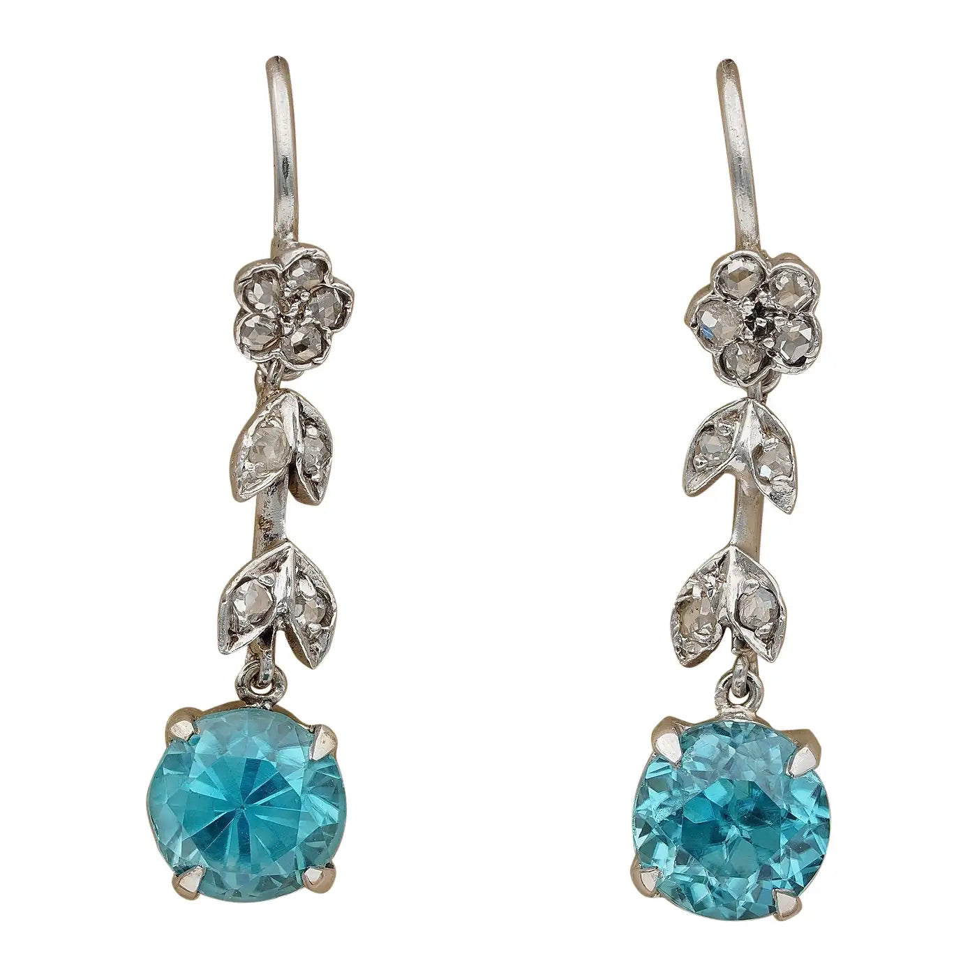 Pendientes Art Déco de Diamantes, Platino y Circonita Azul de 1910