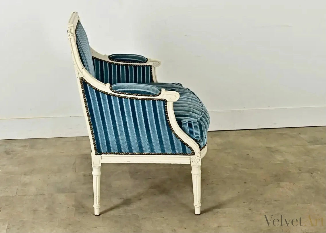 Bergère Marquesa Francesa Luis XVI de Rayas Azules del Siglo XIX