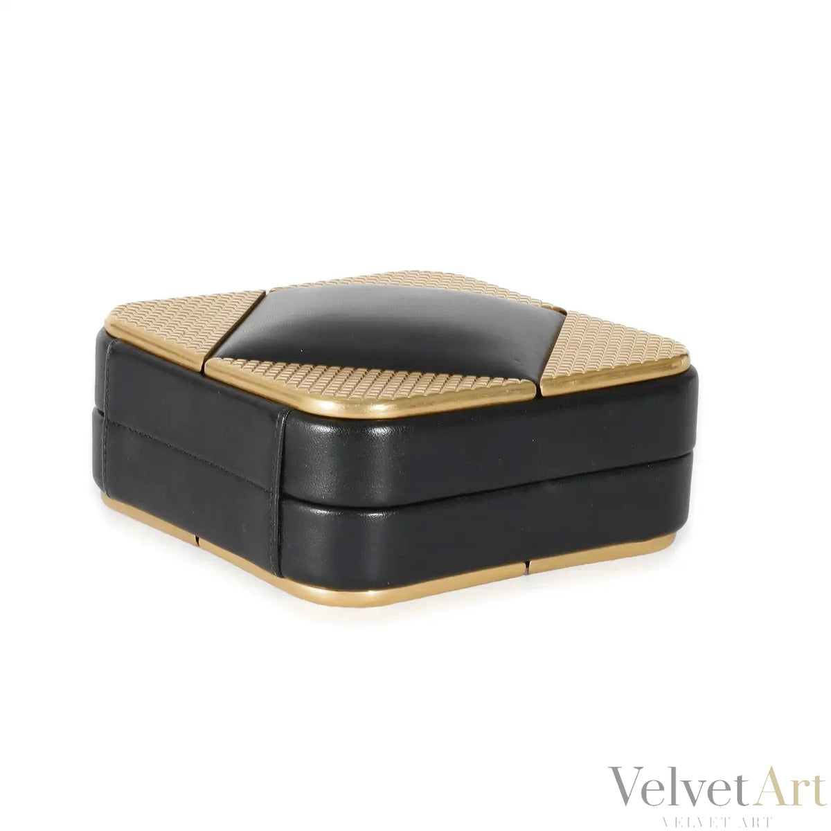 Clutch Chanel CC Cuadrado en Piel de Cordero Negra y Metal Dorado