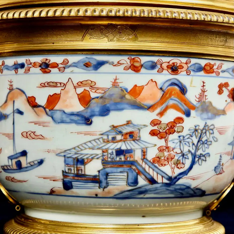 Porcelana Imari China y Cachepots en Ormolu Francés