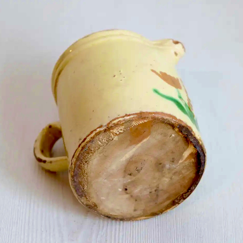 Jarra Francesa de Terracota Esmaltada en Color Crema del Siglo XIX