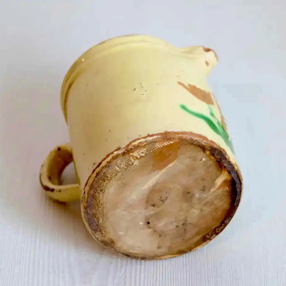 Jarra Francesa de Terracota Esmaltada en Color Crema del Siglo XIX