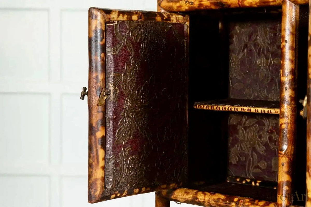 Gabinete esmaltado de bambú inglés, 1880 – vista 11 de 12