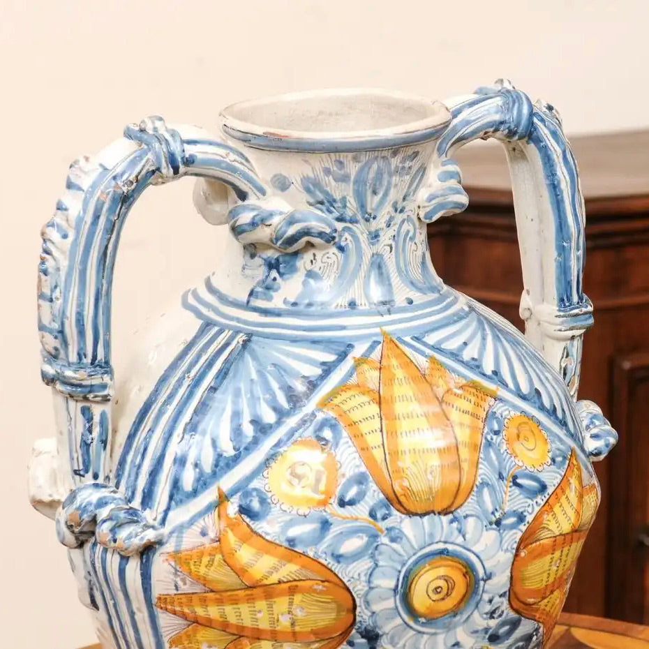 Jarrón de Loza Italiana del siglo XVIII
